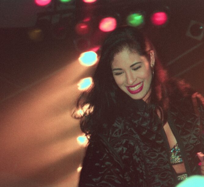 Selena y Los Dinos. (Courtesy of Netflix ©2025)