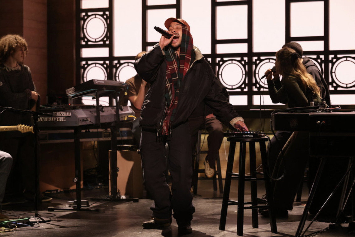 Dijon Jams With Justin Vernon, Nick Hakim On ‘SNL’ Dijon Jams With Justin Vernon, Nick Hakim On ‘SNL’