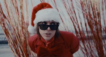 A scene from Luke Spiller's new Christmas song, a cover of Slade's 1973 holiday staple, “Merry Xmas Everybody” (Courtesy of The Syndicate)
