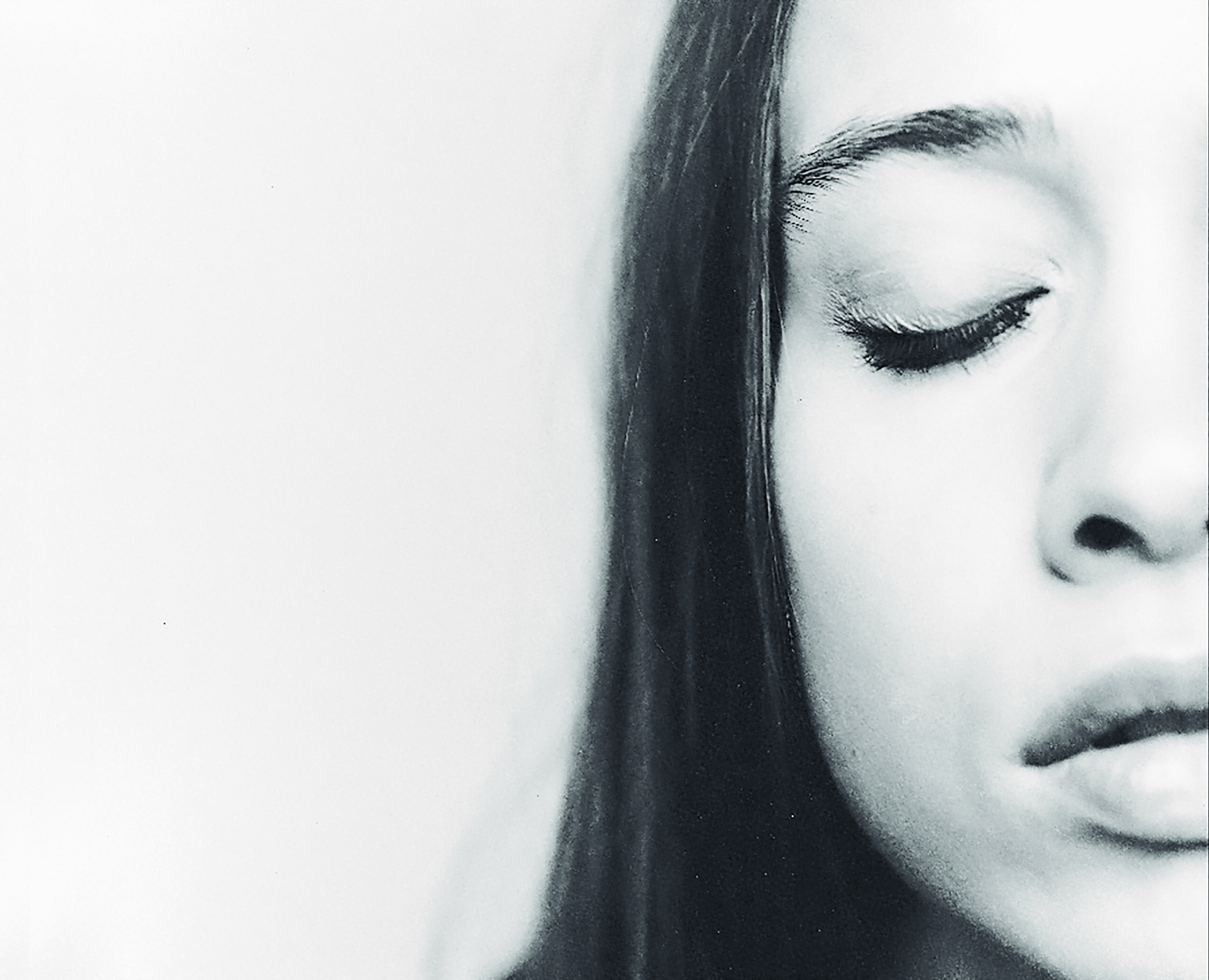 10 Artists That Defined 90’s Music and Cultural History