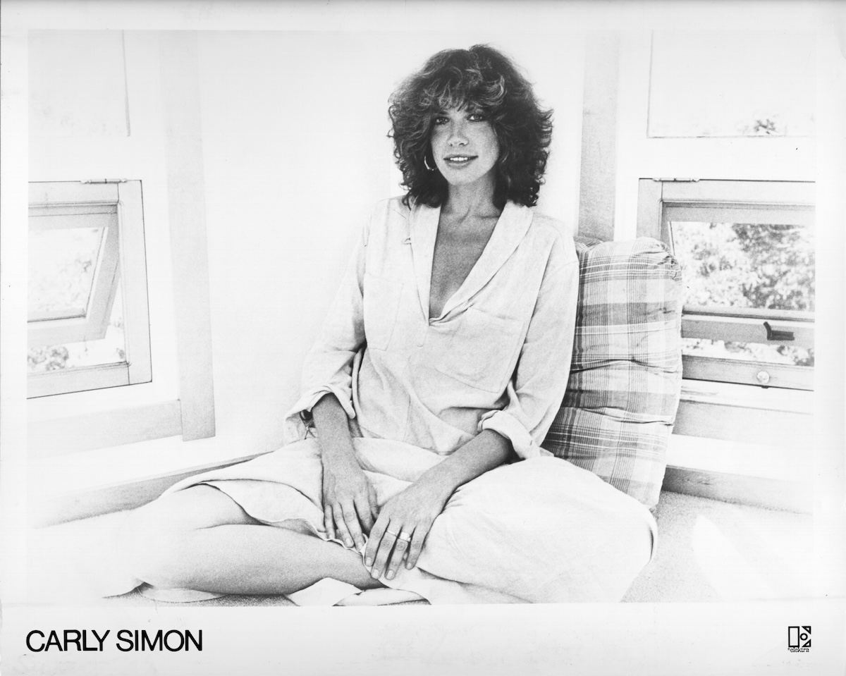 Singer-songwriter Carly Simon in 1977. (Credit: Michael Ochs Archives/Getty Images)