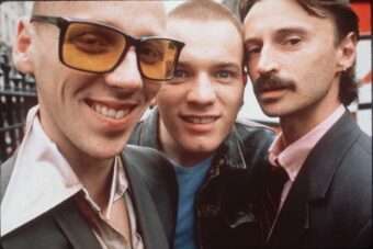Ewen Bremner, Ewan McGregor, and Robert Carlyle in 1996's 'Trainspotting.' (Credit: Hulton Archive/Getty Images)
