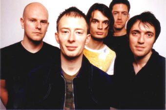 Radiohead at Capitol Records, Hollywood, California, on June 11, 1997. (Credit: Jim Steinfeldt/Michael Ochs Archives/GettyImages)