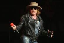 Axl Rose Red Hot Chili Peppers Super Bowl Letter lip syncing