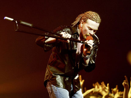 guns-n-roses-axl.jpg