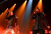 100205-black-eyed-peas-main.jpg