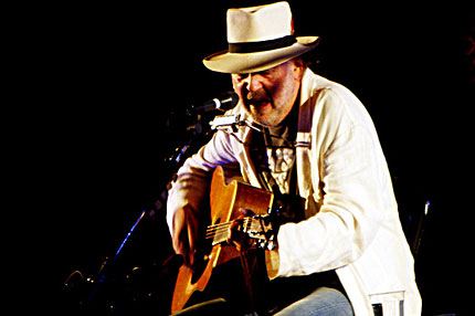 100812-neil-young.jpg