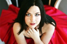 101102-amy-lee.jpg