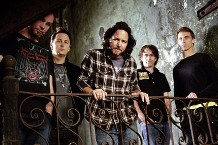 101210-pearl-jam.jpg