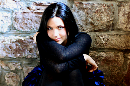 110411-amy-lee.png