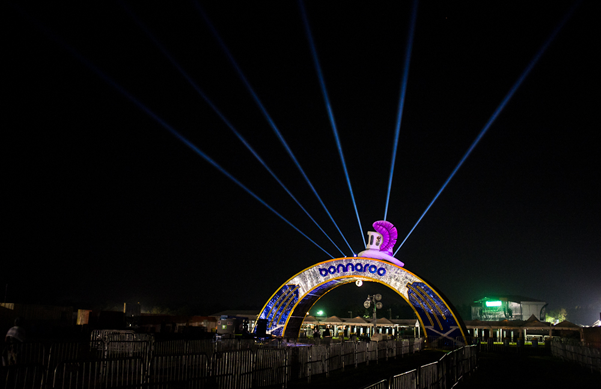 Best Photos from Bonnaroo 2011: Day 1 | SPIN