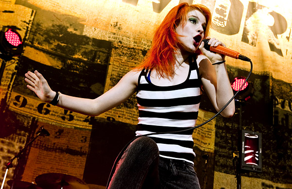 Paramore-04-BIG.jpg