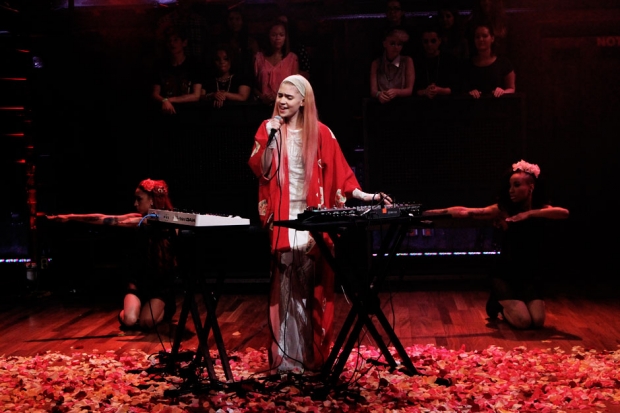 Grimes performs on <i>Late Night with Jimmy Fallon</i>, August 2012 / Photo by Lloyd Bishop/NBC/NBCU Photo Bank via Getty