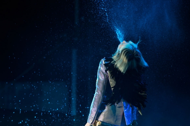 Yeah Yeah Yeahs / Photo by Andrew Swartz