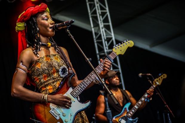 Fatoumata Diawara / Photo by Ian Witlen