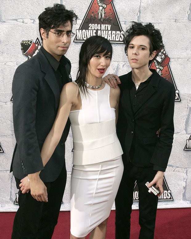 Yeah Yeah Yeahs at the 2004 MTV Movie Awards / Photo by Jeffrey Mayer/WireImage