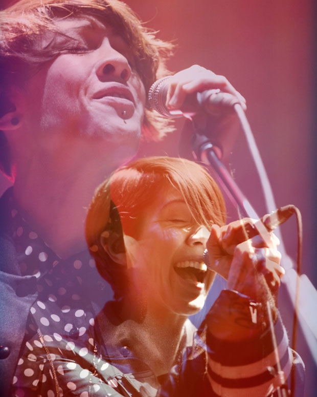 Tegan and Sara perform at UIC Pavilion in Chicago on December 21st, 2012 / Photo by Brian Sorg