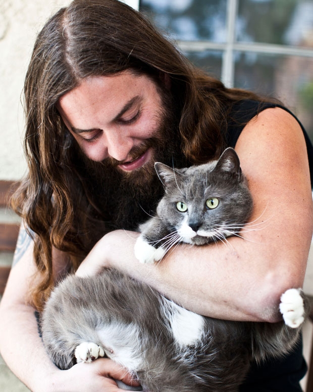 Showalter and Stan the cat / Photo by Jolie Ruben for SPIN