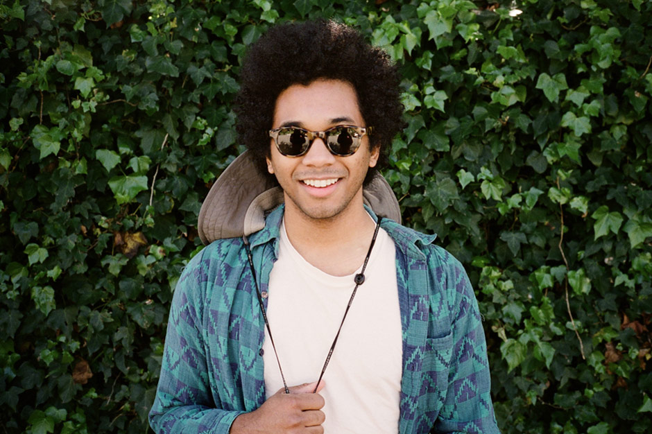 Toro y Moi 'Slough' British Office Ricky Gervais David Brent